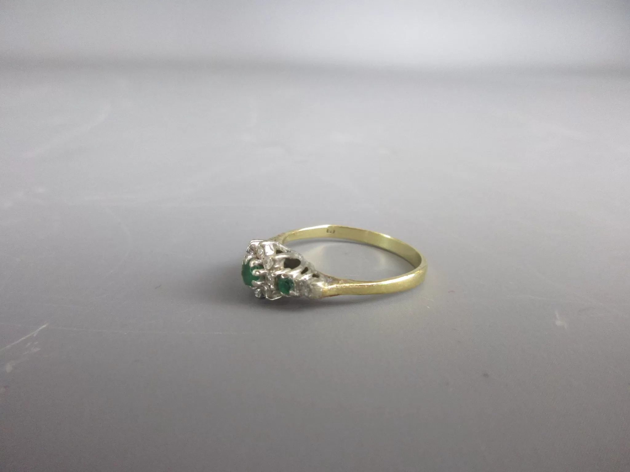 18K Gold Emerald & Diamond Floral Cluster Ring London Vintage 1980