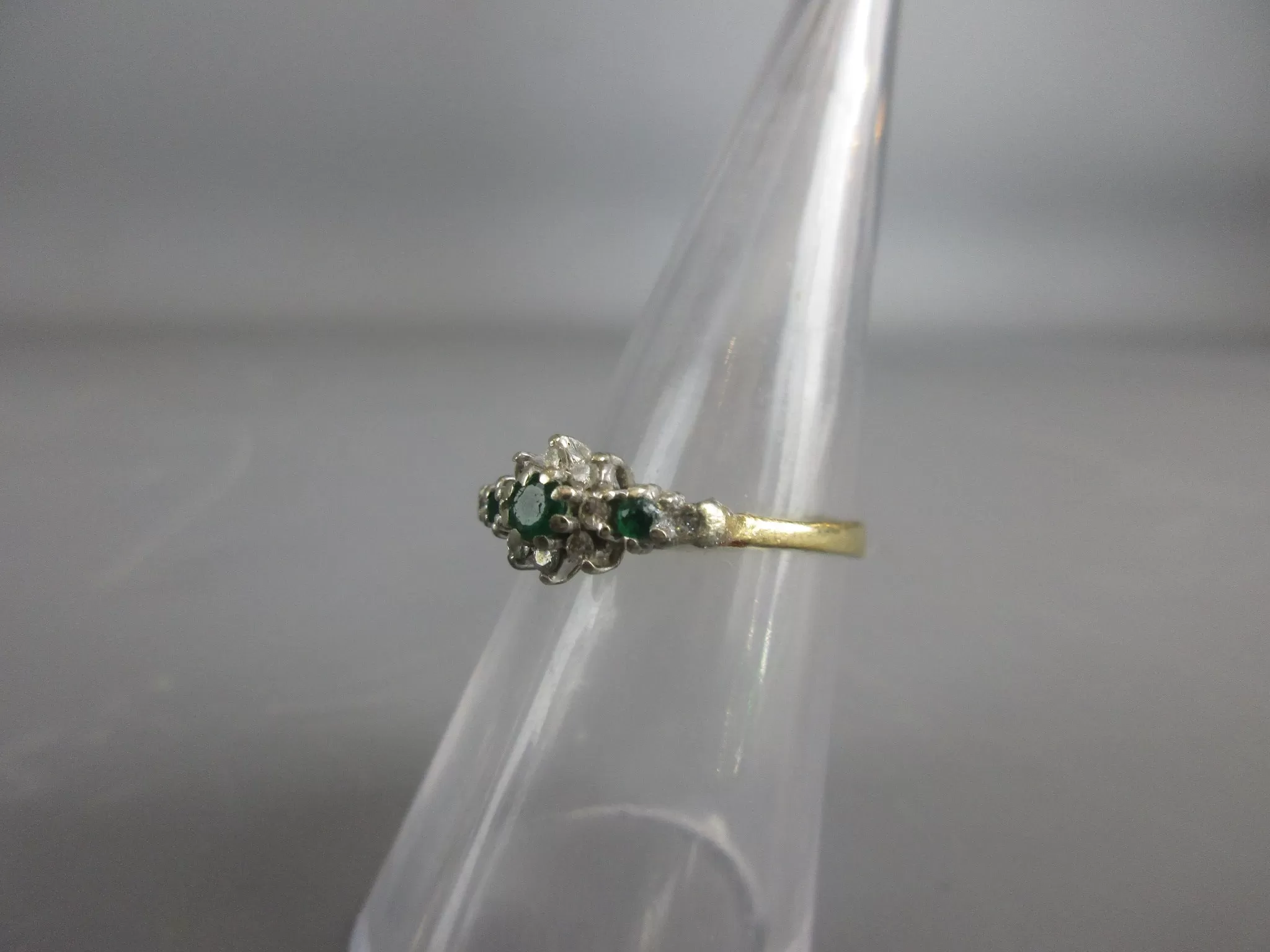 18K Gold Emerald & Diamond Floral Cluster Ring London Vintage 1980