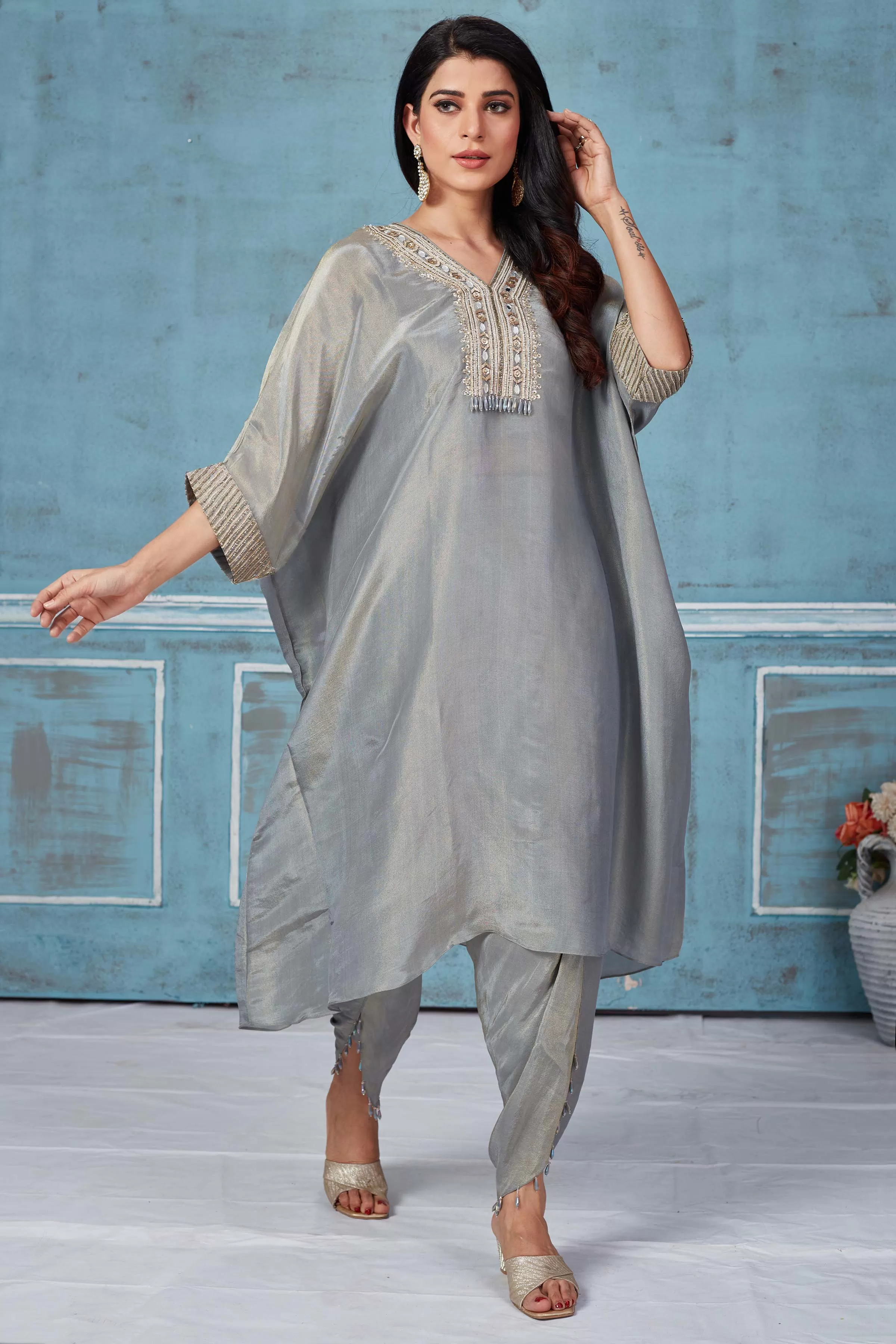 52A160 Light Grey Tissue Georgette Kaftan And Dhoti Set