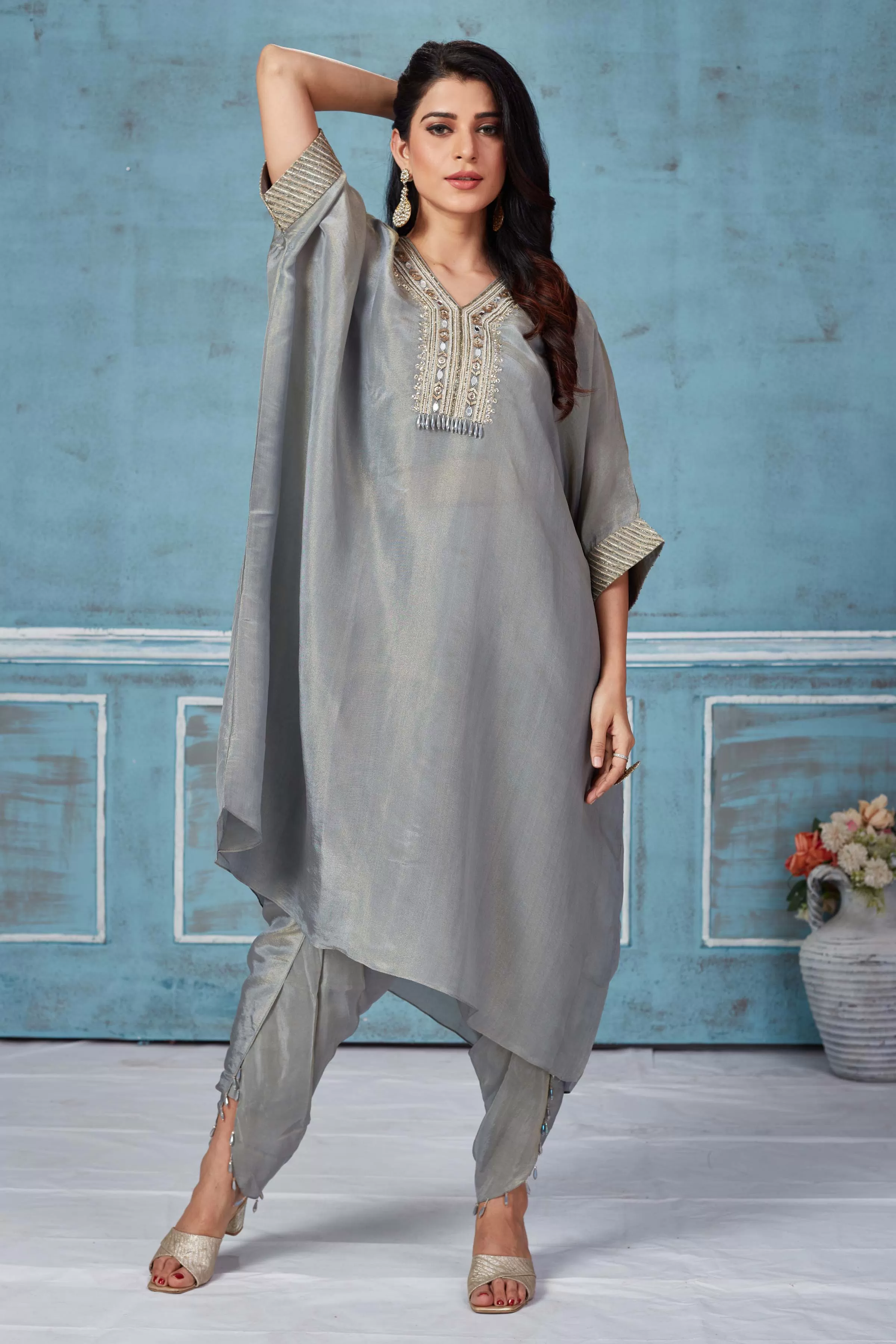 52A160 Light Grey Tissue Georgette Kaftan And Dhoti Set