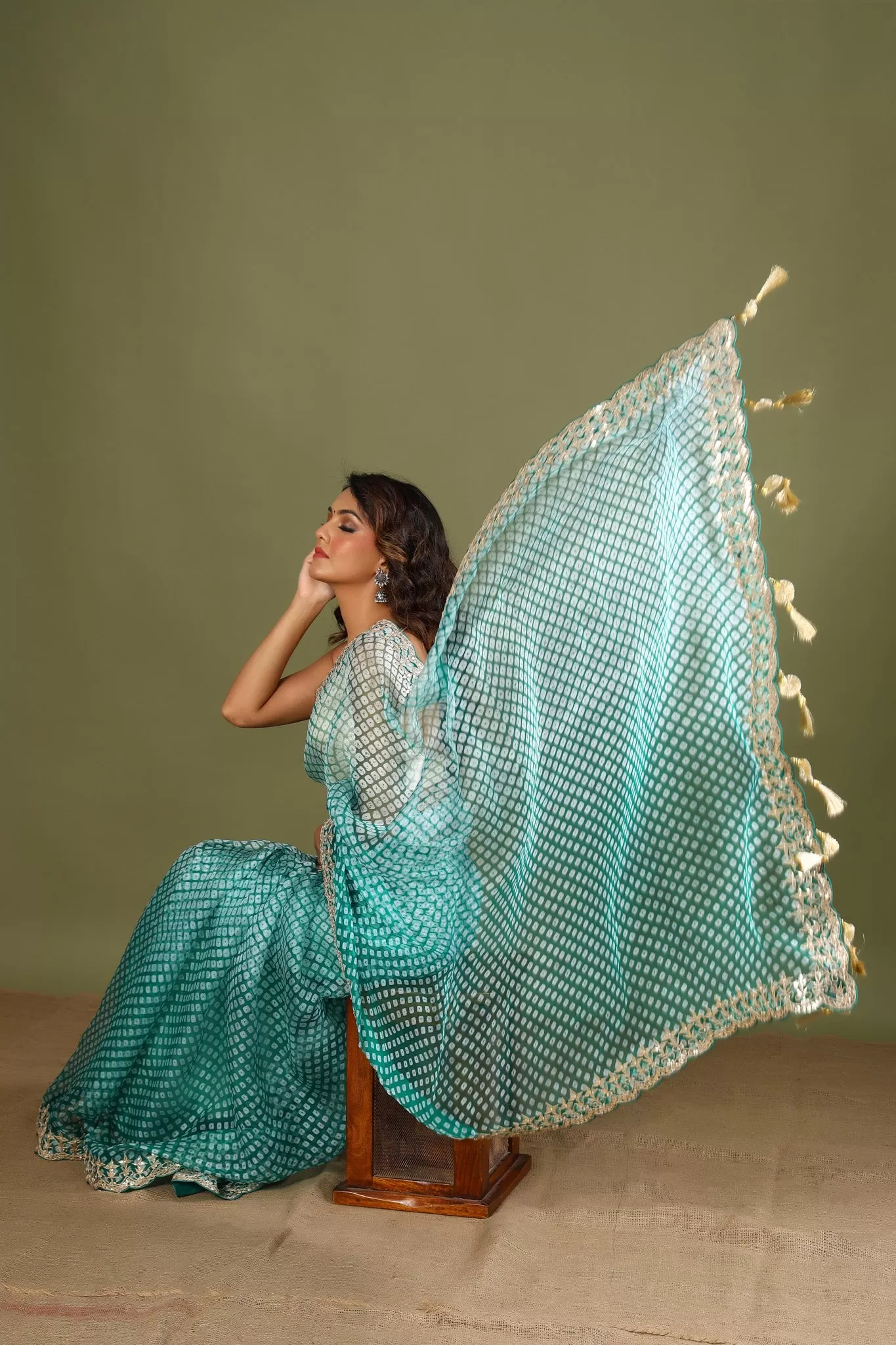 90Z465-NRO Sea Green Bandhej Embroidered Organza Saree