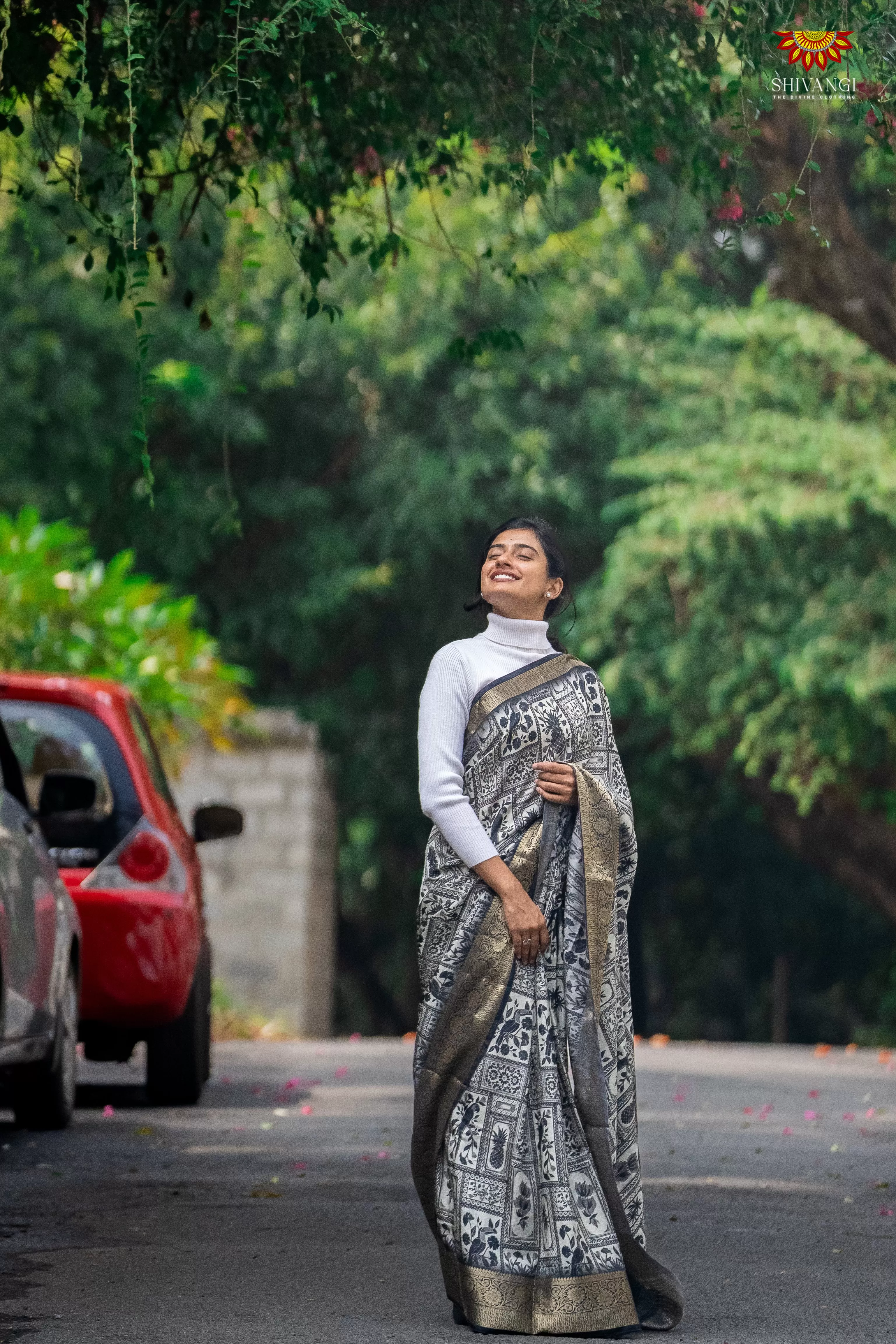 Bird and floral print saree !!!