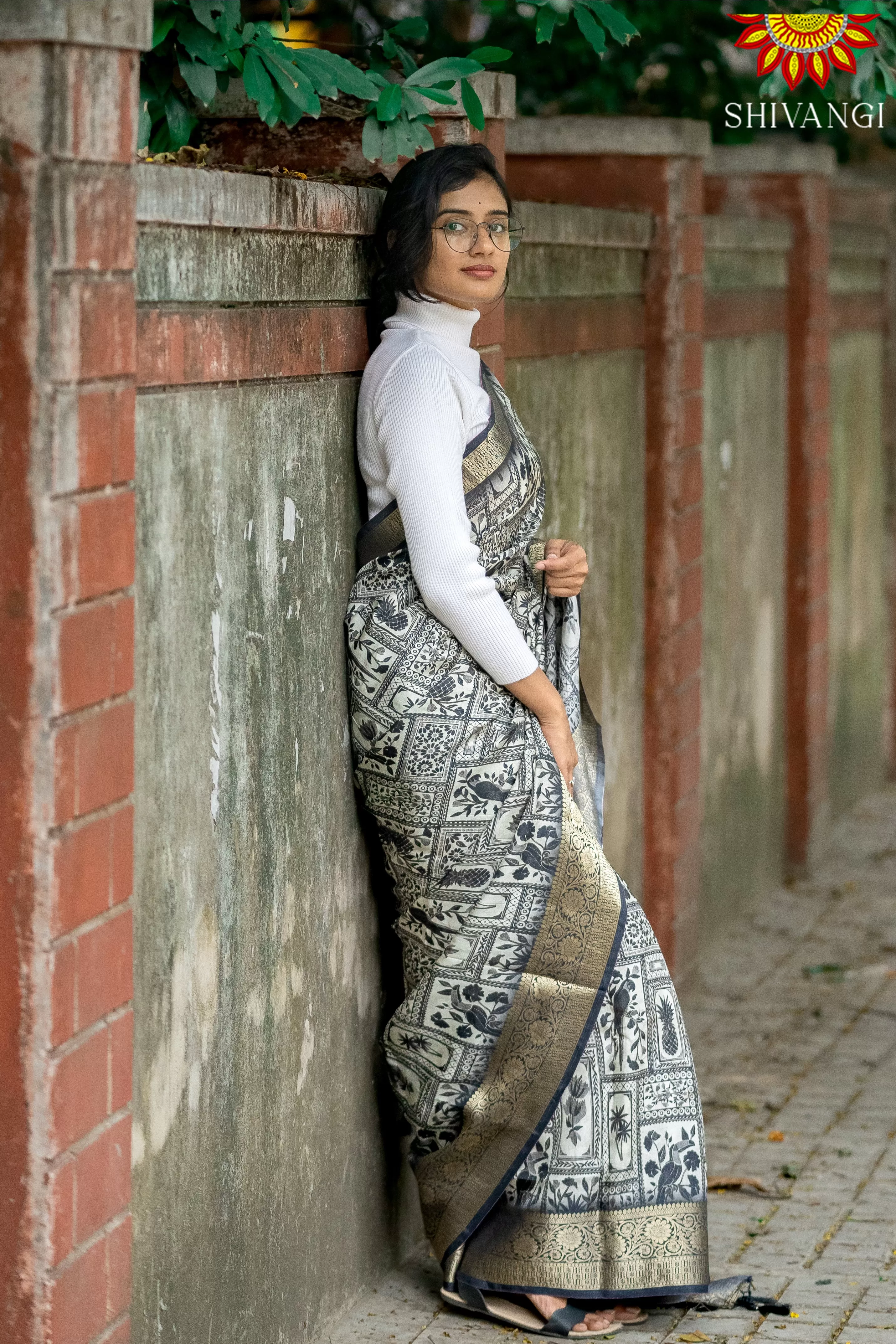 Bird and floral print saree !!!