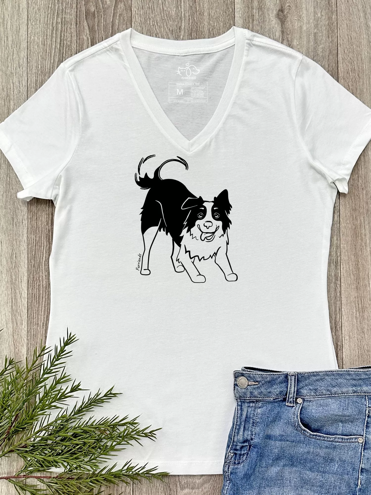 Border Collie Emma V-Neck Tee