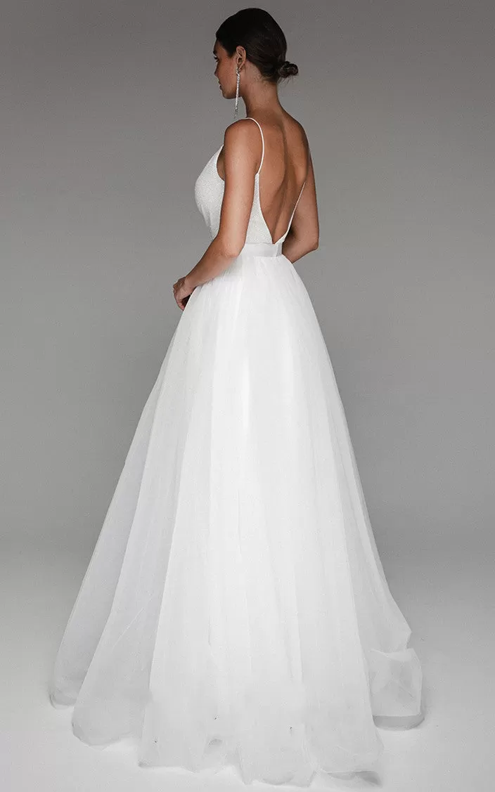 Casual A Line Spaghetti V-neck Tulle Wedding Dress with Sash-716387