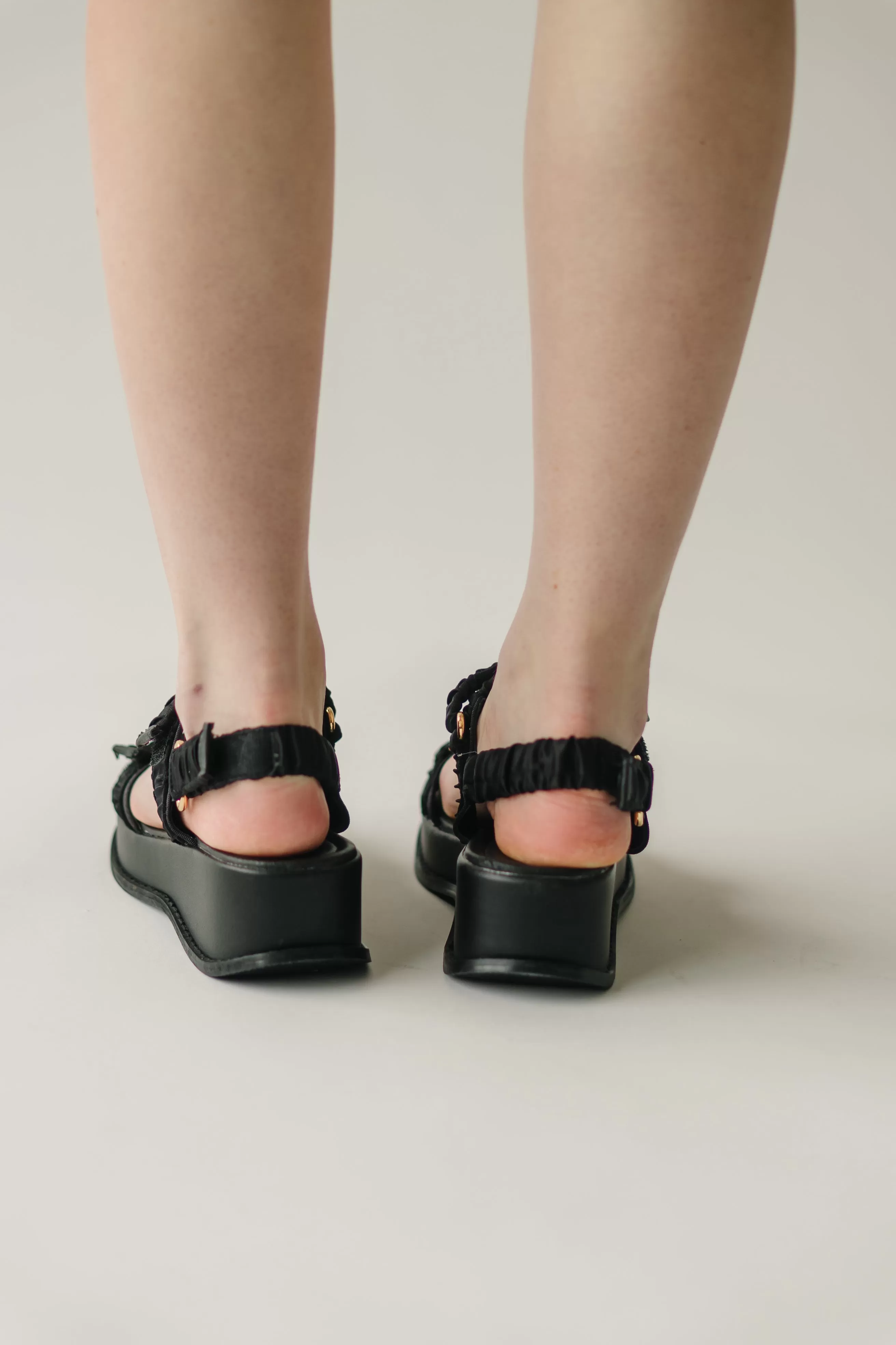 Chinese Laundry: Cashy Casual Sandal in Black