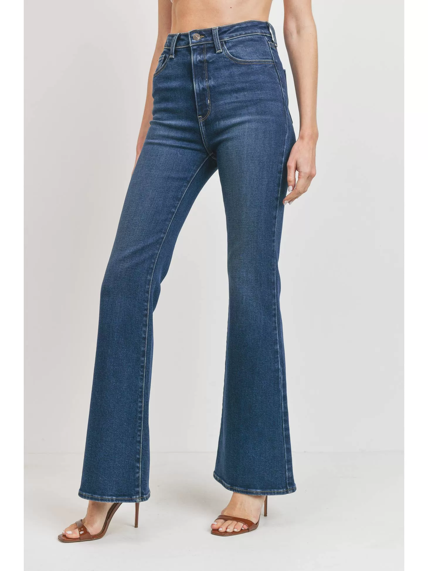 Donna Clean Bell Bottom Denim