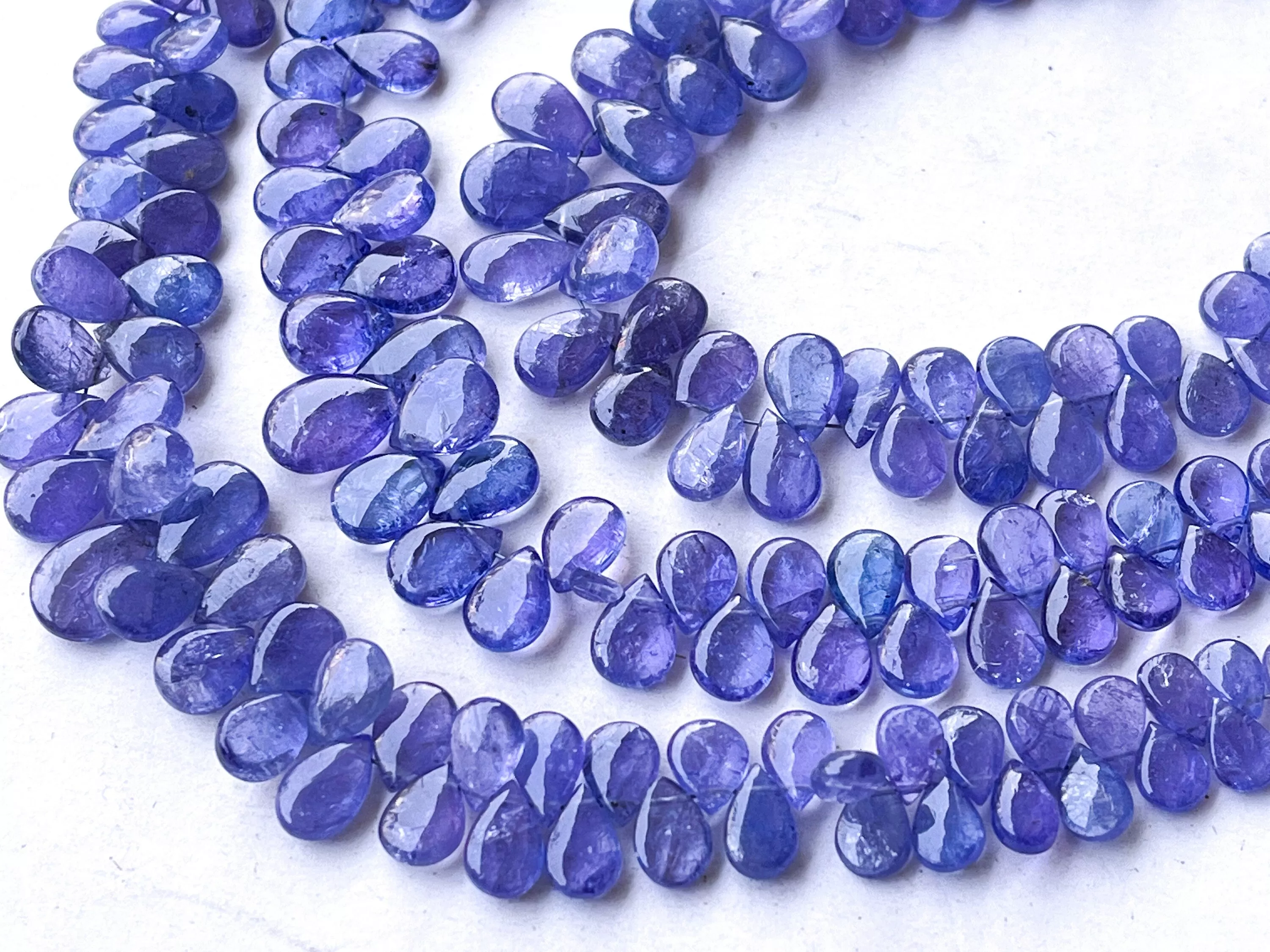 Natural Tanzanite Smooth Pear Shape Briolette Beads, Tanzanite Beads for Jewelry making, Tanzanite teardrops, Tanzanite briolette