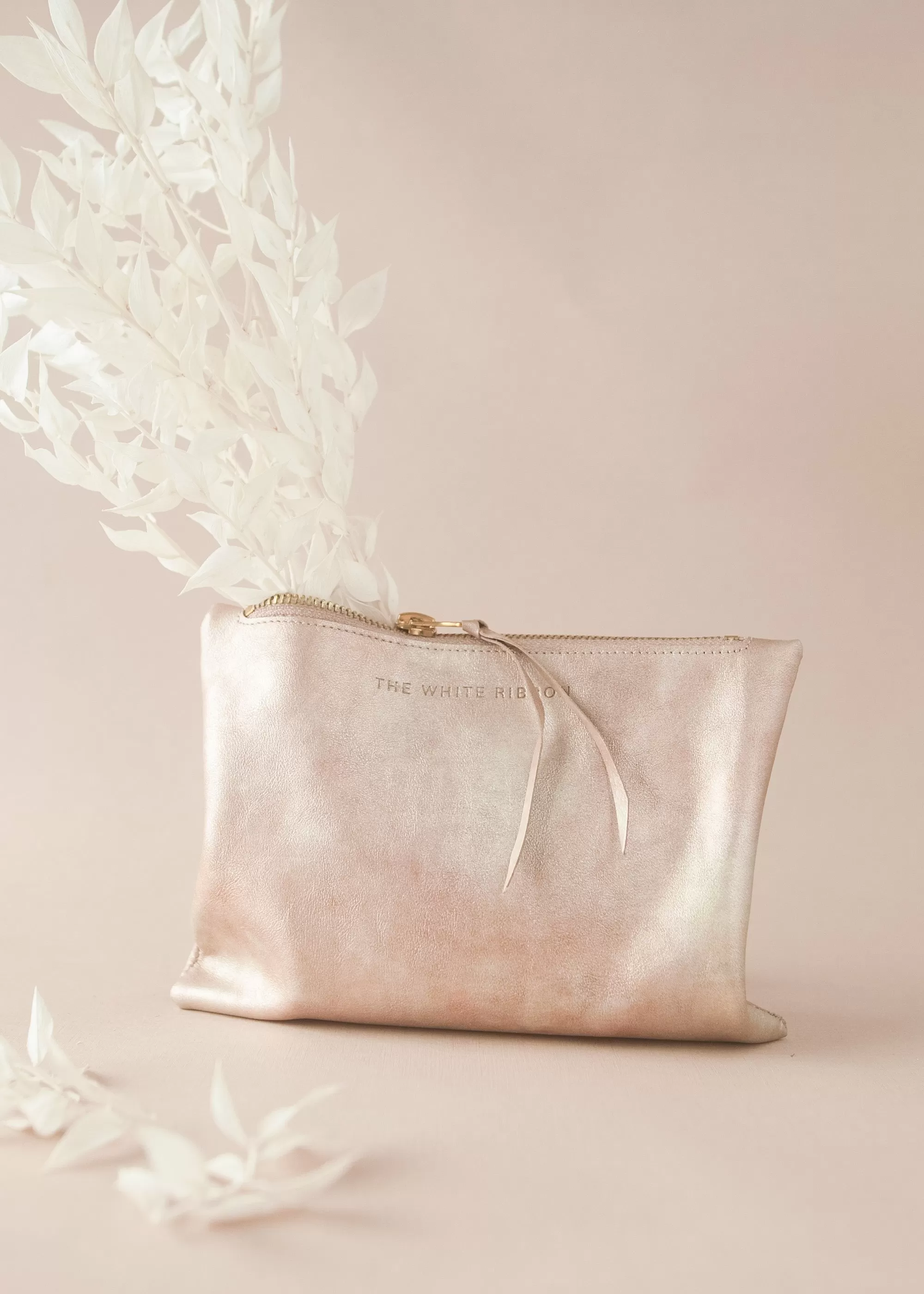 NOA Clutch - Cloudy Rose Gold