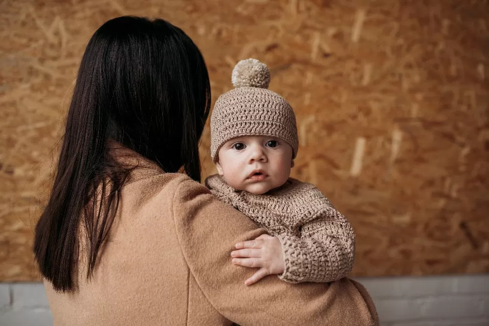 Organic cotton baby bobble hat