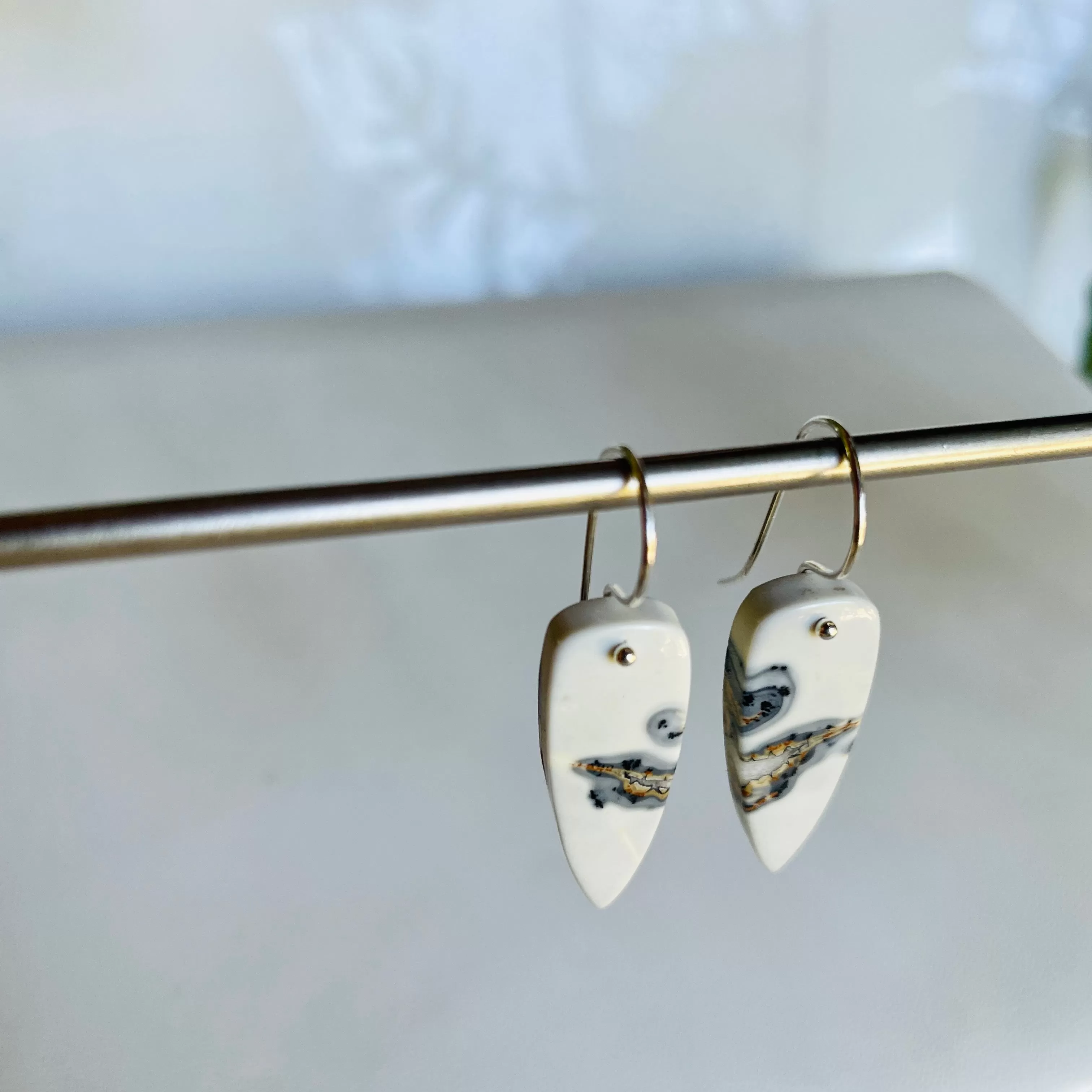 Point drop Maligano Jasper Earrings