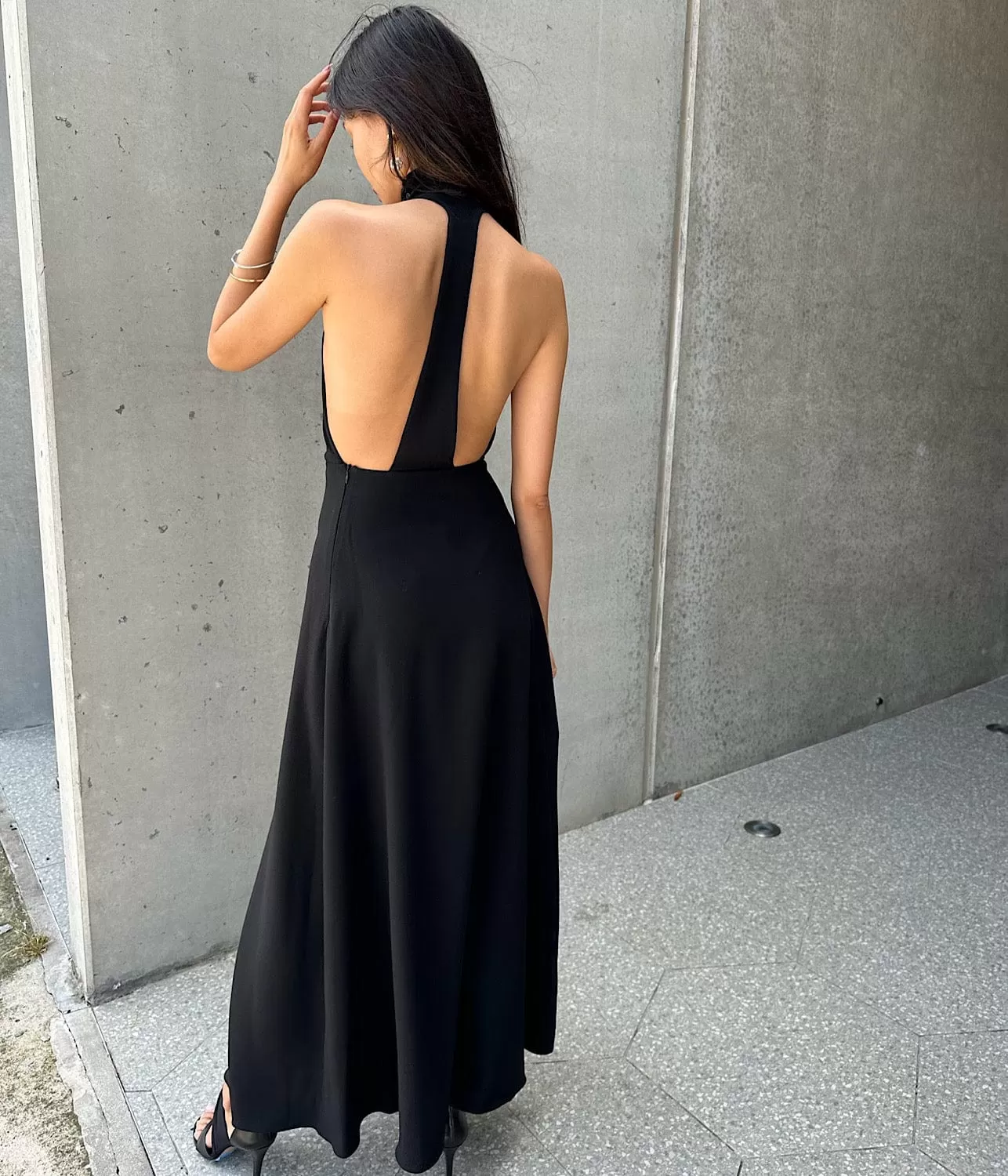 T-BACK MIDI DRESS- BLACK