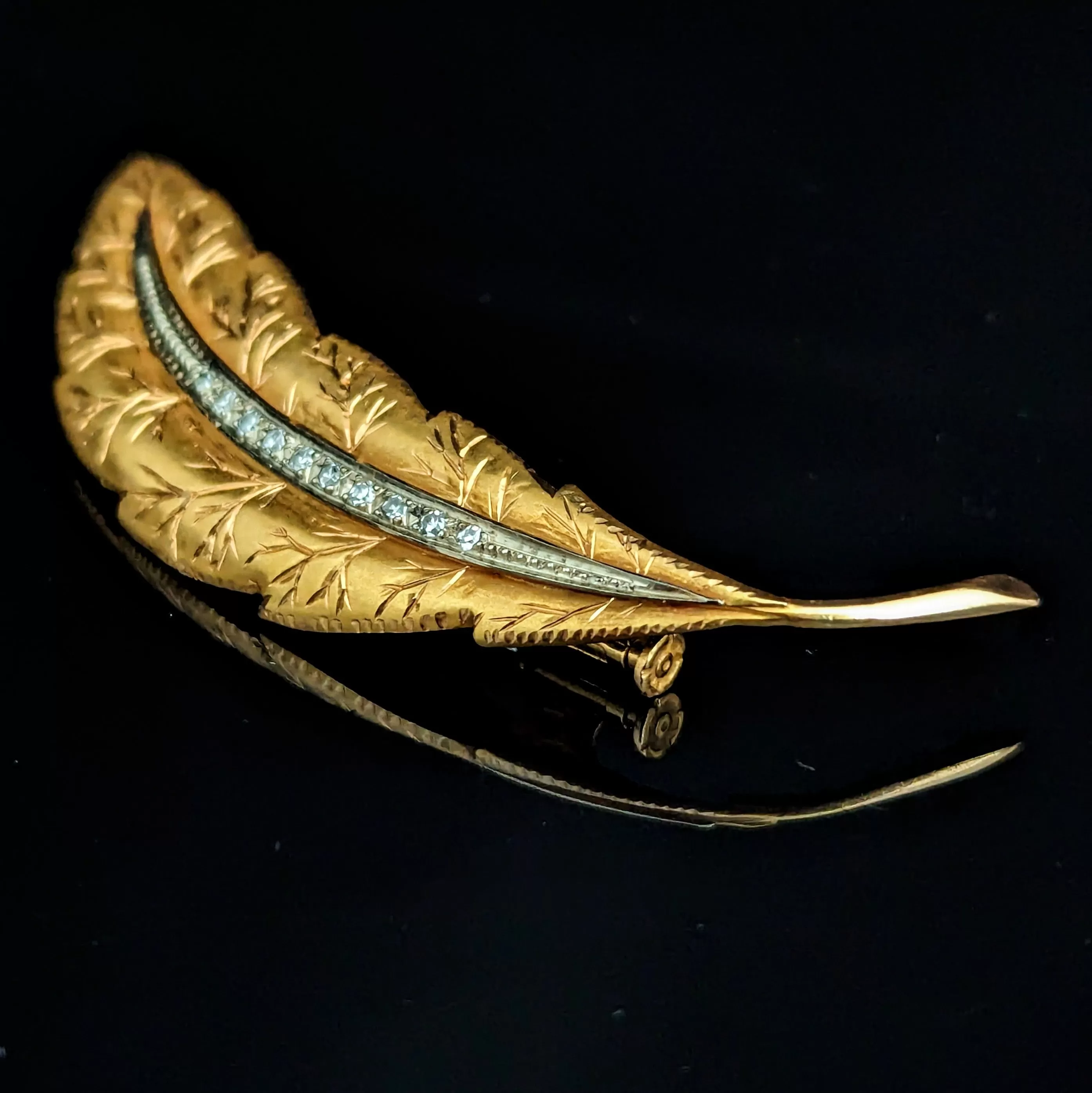 The Aiken - Vintage Diamonds 14k Gold Leaf Brooch Retro Era