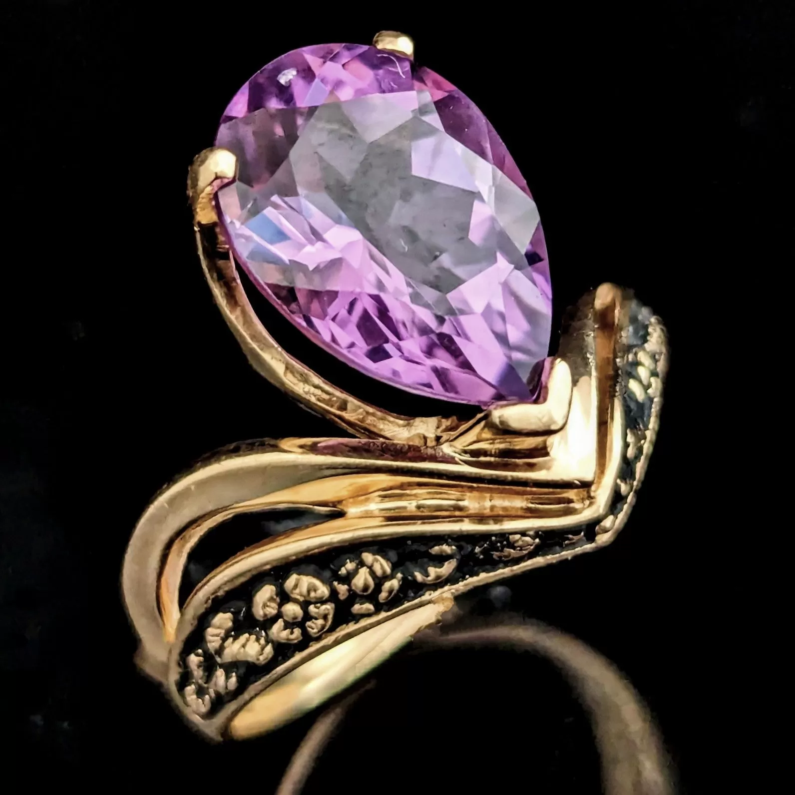 The Conway - Vintage KABANA Amethyst 10k Gold Enamel Cocktail Ring