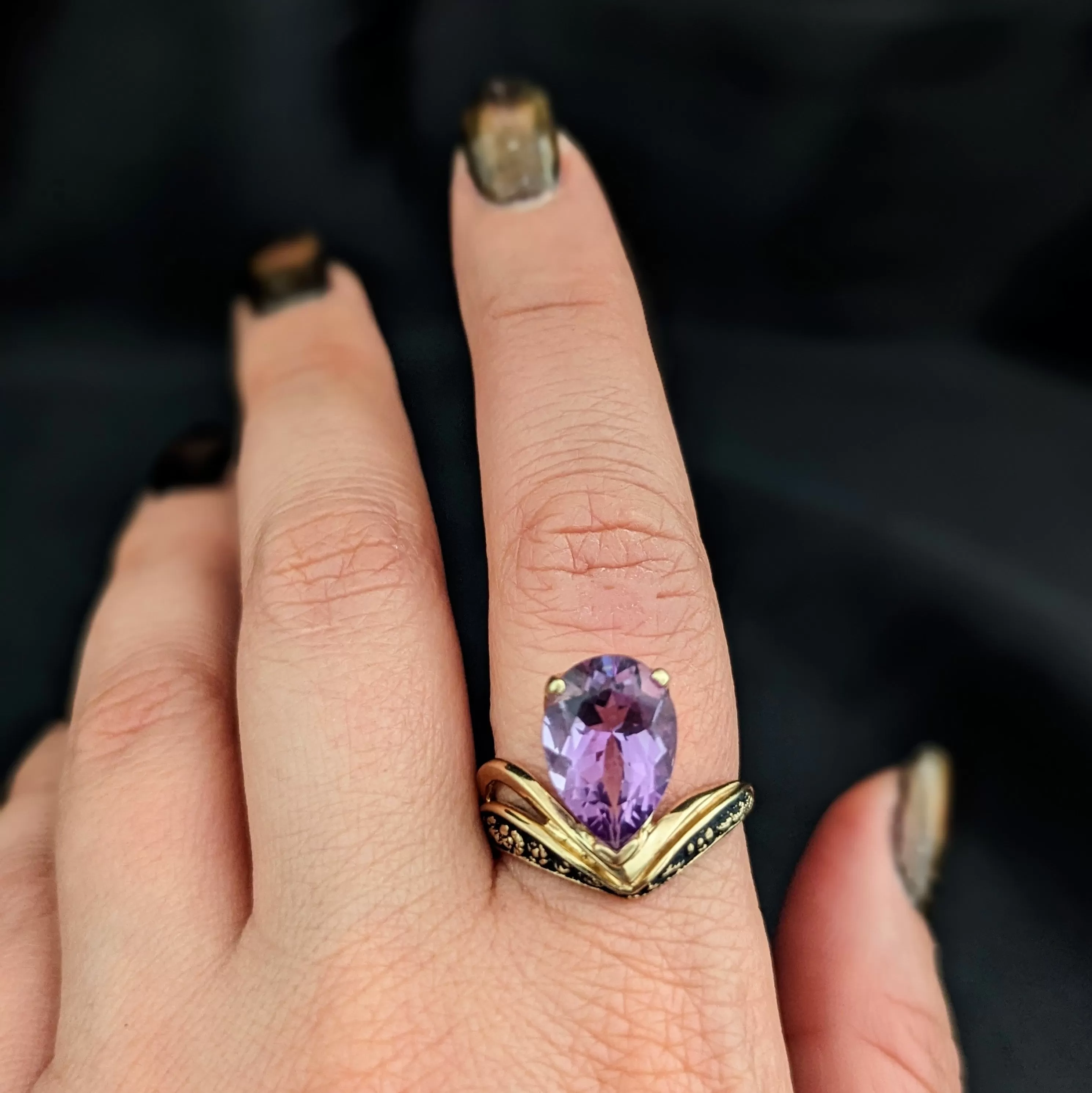 The Conway - Vintage KABANA Amethyst 10k Gold Enamel Cocktail Ring