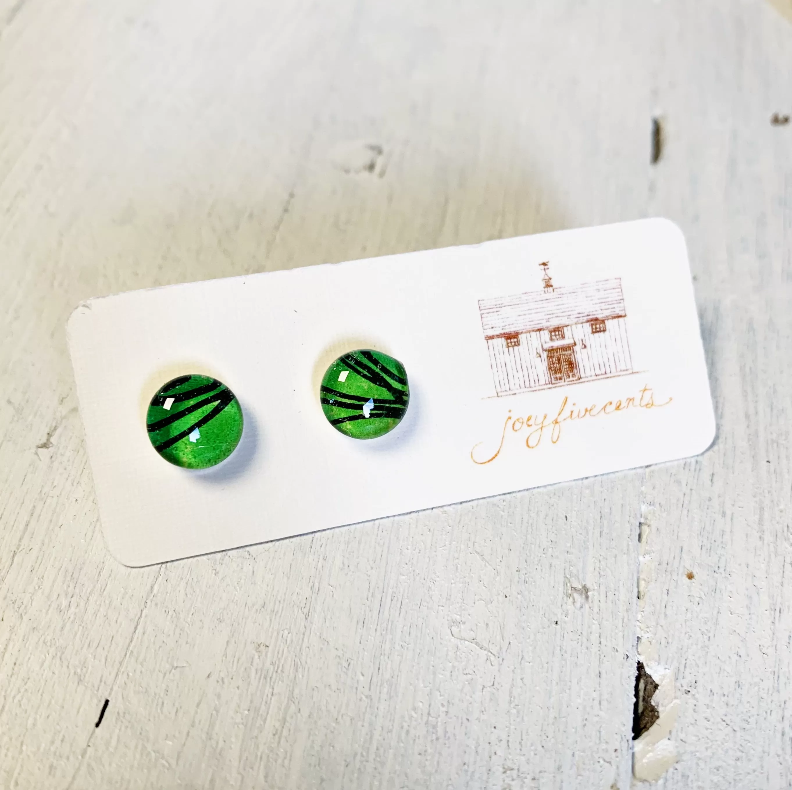 Vintage Imagery Small Circle Studs